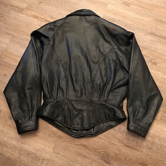 Sold Wilson’s Leather Jacket - Picture 7 of 11